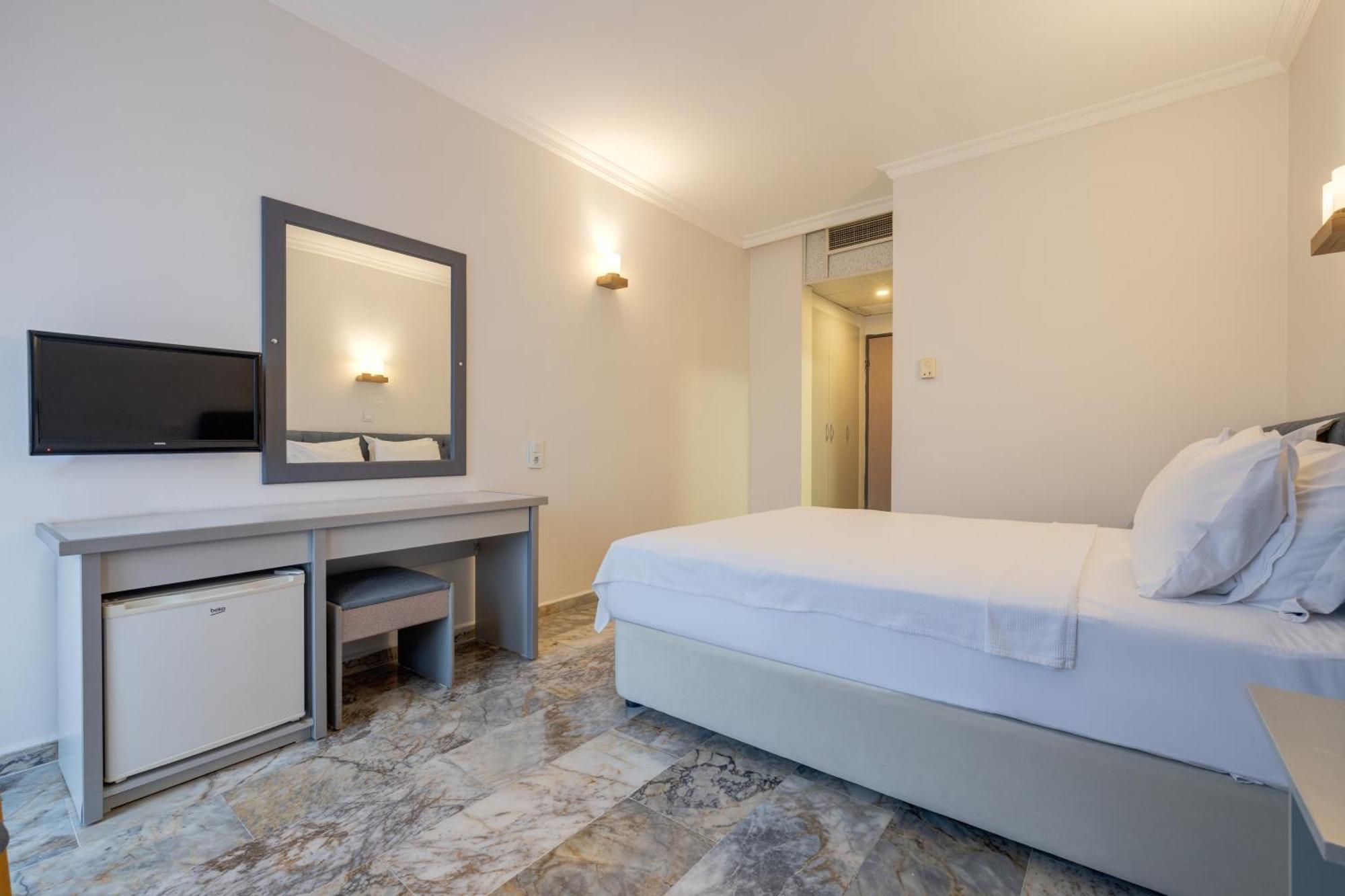 Standart Çift Kişilik veya İki Yataklı Oda
